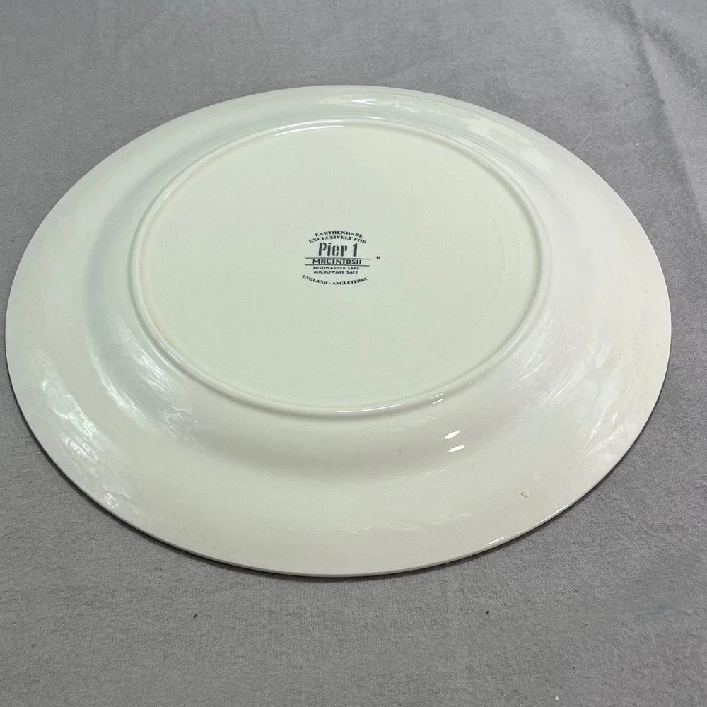 Pier 1 Macintosh Dinner Plates Set of 2 White Fruit Harvest Cottagecore 10.25in